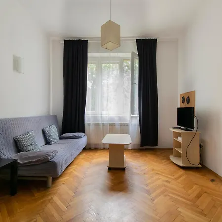 Wondrous Warszawska Street Apartman *